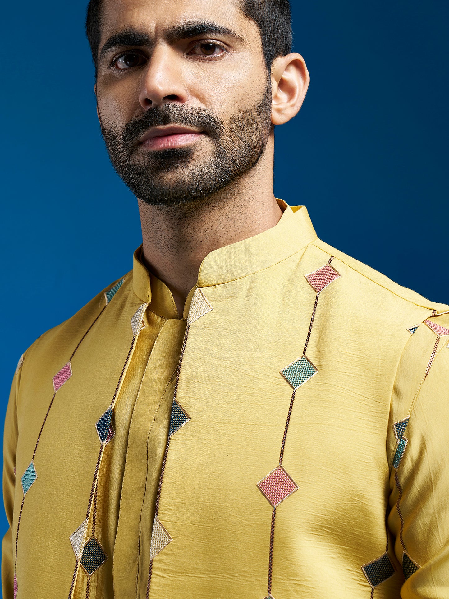 Men's Mustard Silk Blend Straight Jacket Kurta And Pyjama Set.