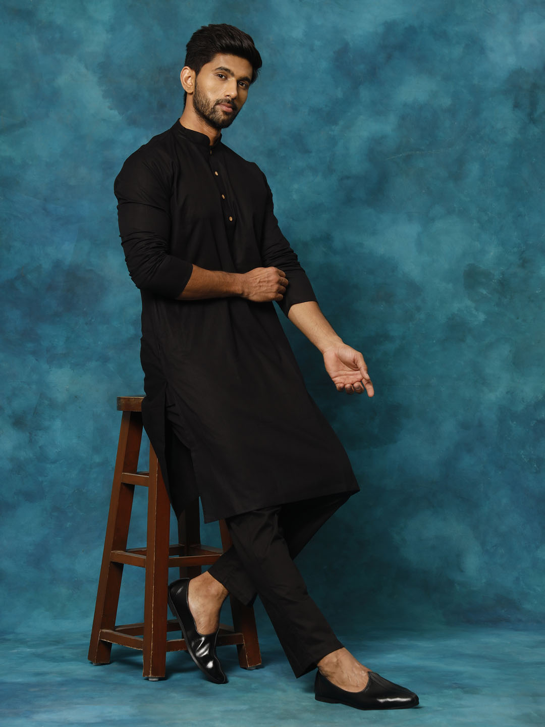 Men's Black Cotton Blend Straight Kurta Pyjama Set