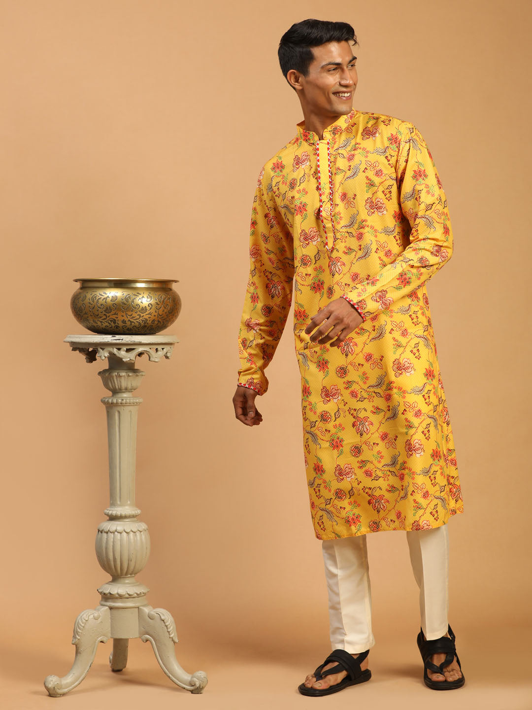 Men's MulticolorBaseMustard Muslin Straight Kurta Pyjama Set