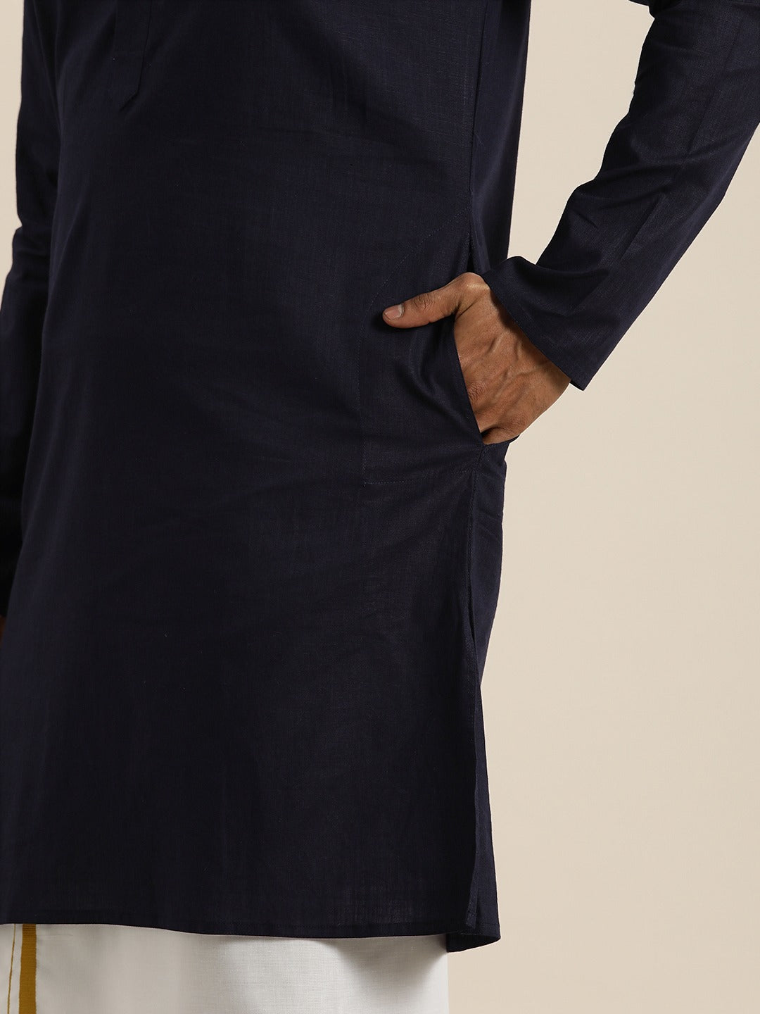 Men's Navy Blue Cotton Blend Straight Kurta And Mundu Set