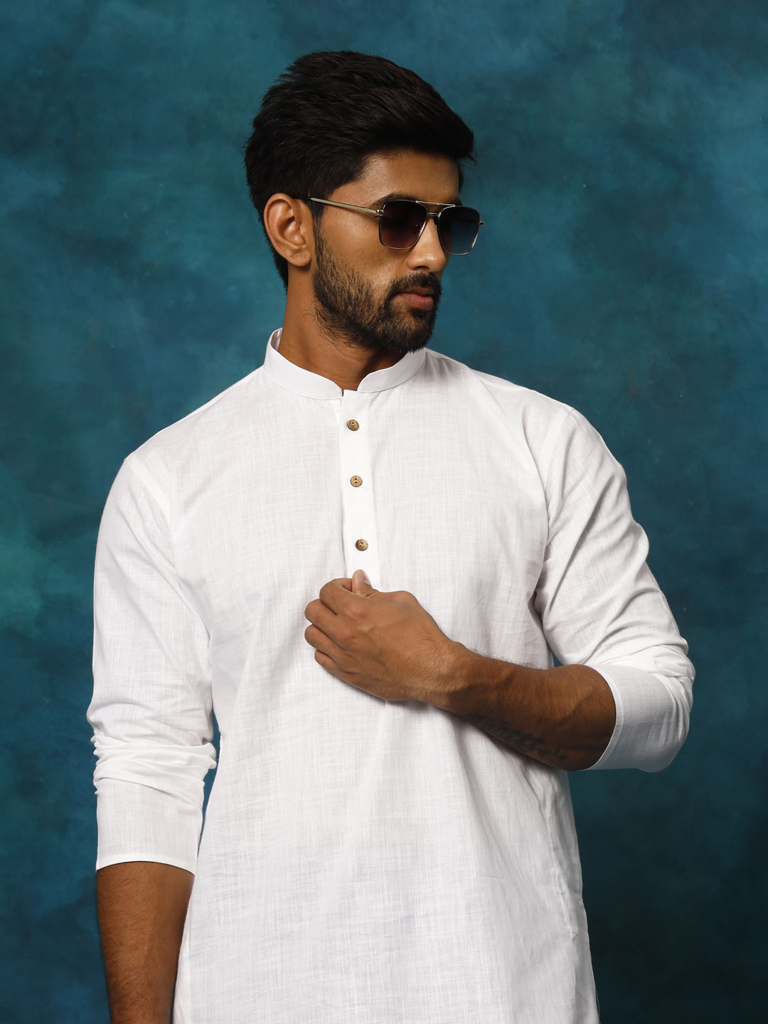 Men's White Cotton Blend Straight Kurta Pyjama Set