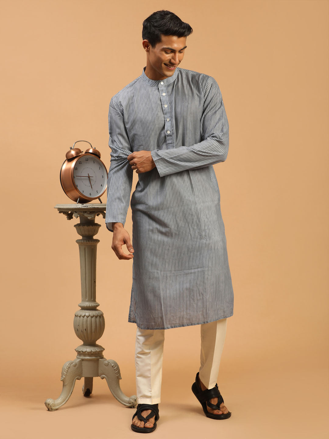 Men's Grey Cotton Blend Straight Kurta Pyjama Set