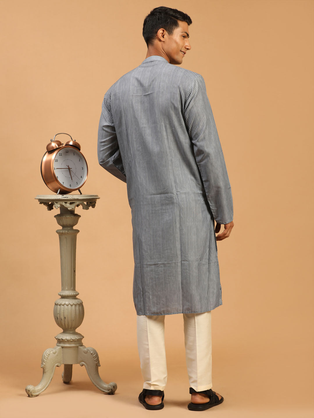 Men's Grey Cotton Blend Straight Kurta Pyjama Set