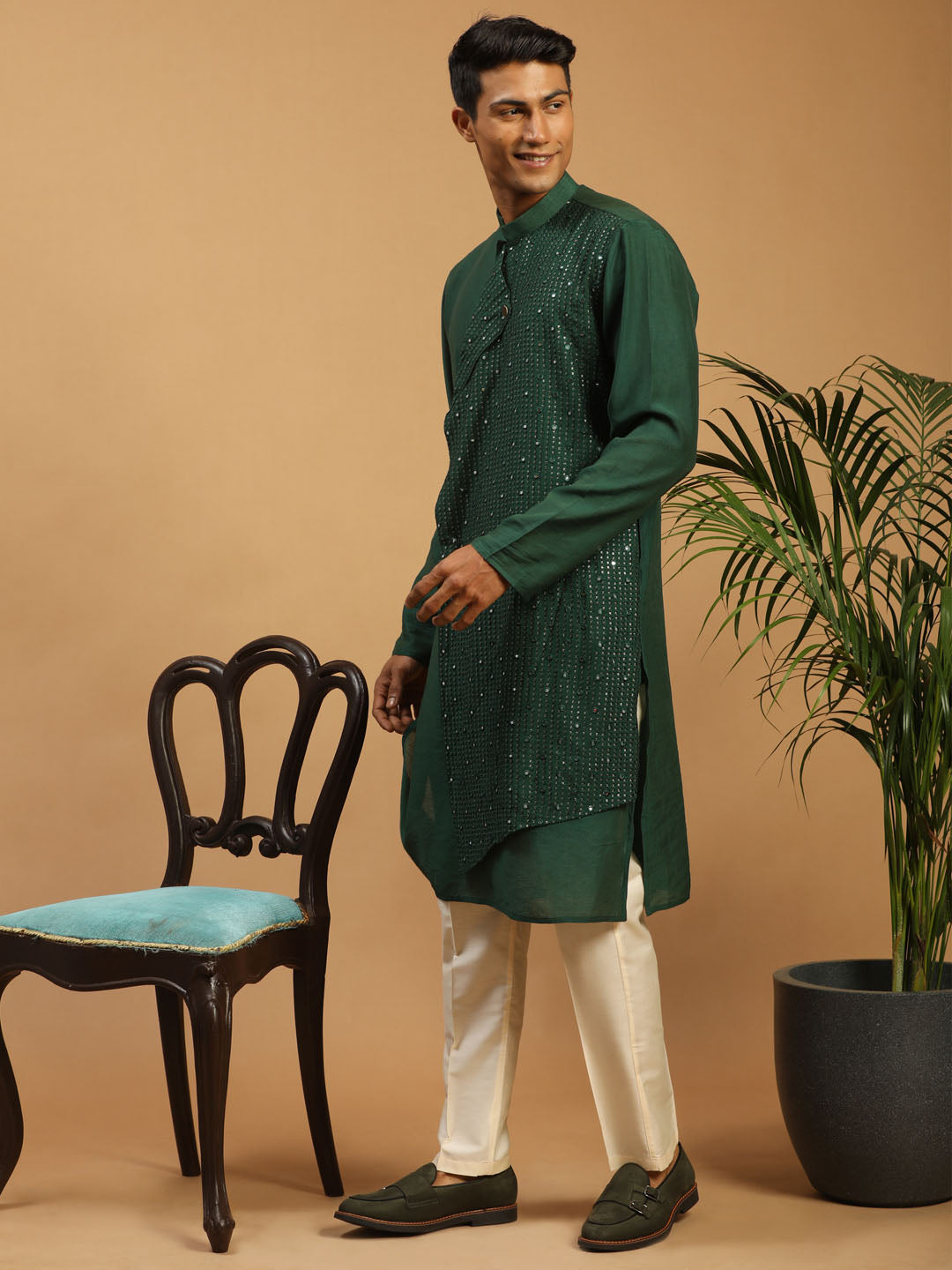 Men's Green Cotton Blend Straight Kurta Pyjama Set
