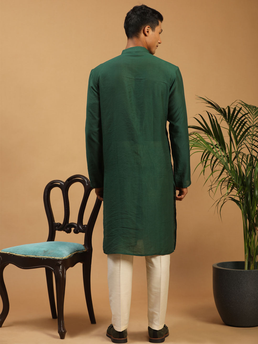 Men's Green Cotton Blend Straight Kurta Pyjama Set