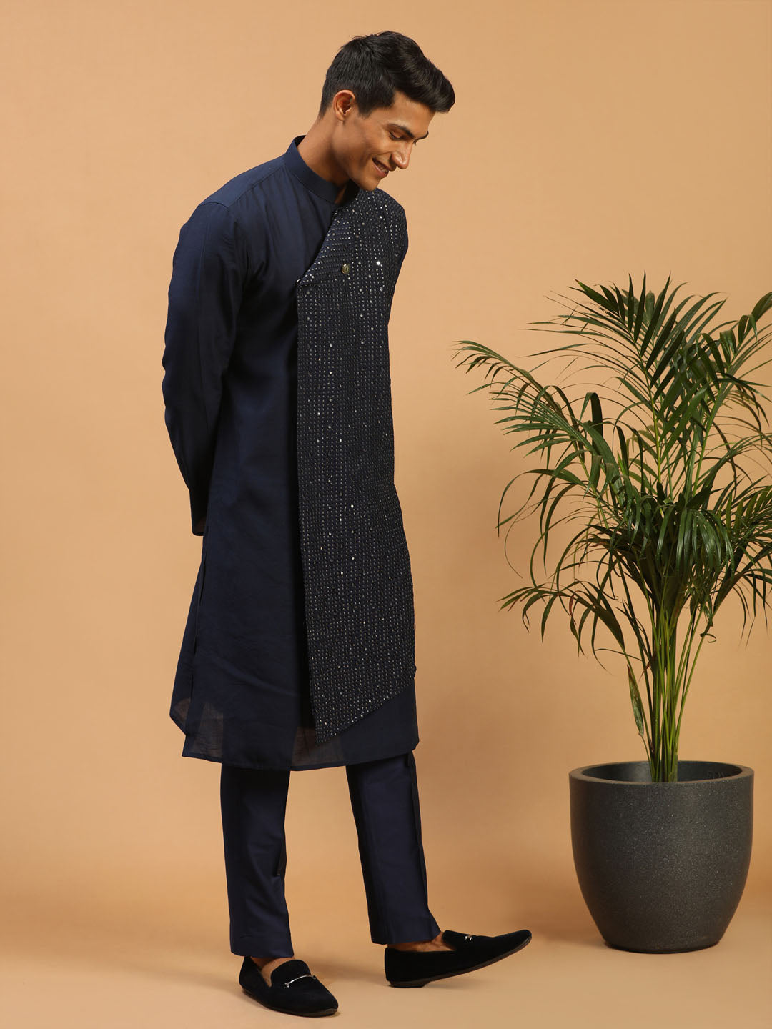 Men's Navy Blue Cotton Blend Straight Kurta Pyjama Set
