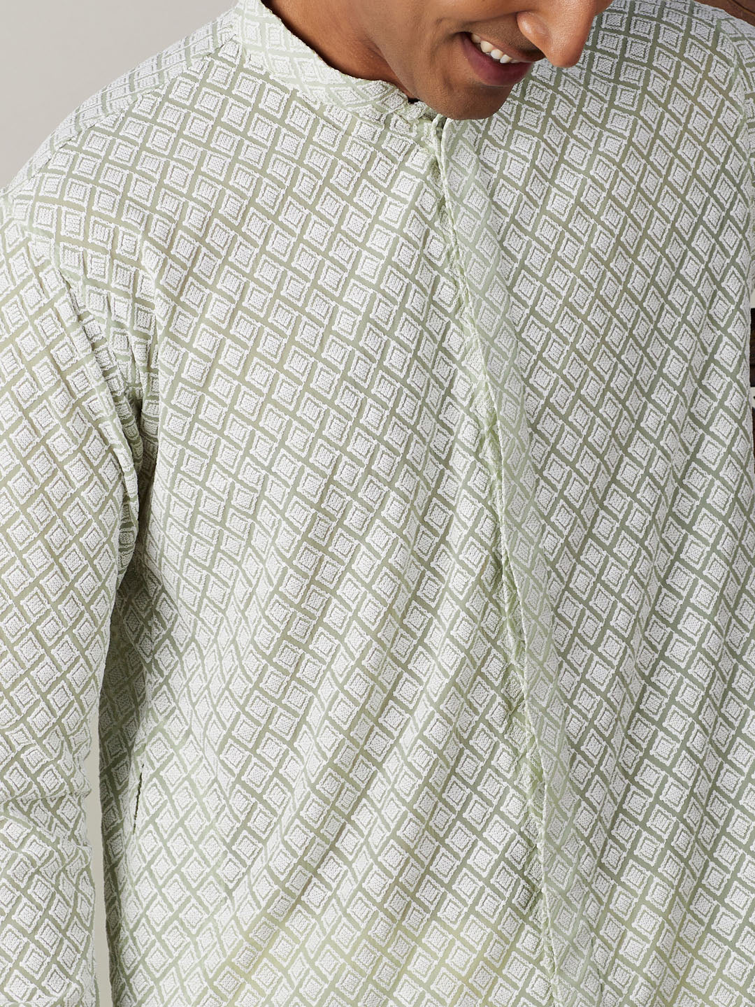 Men's Green Georgette Straight Kurta Pyjama Set