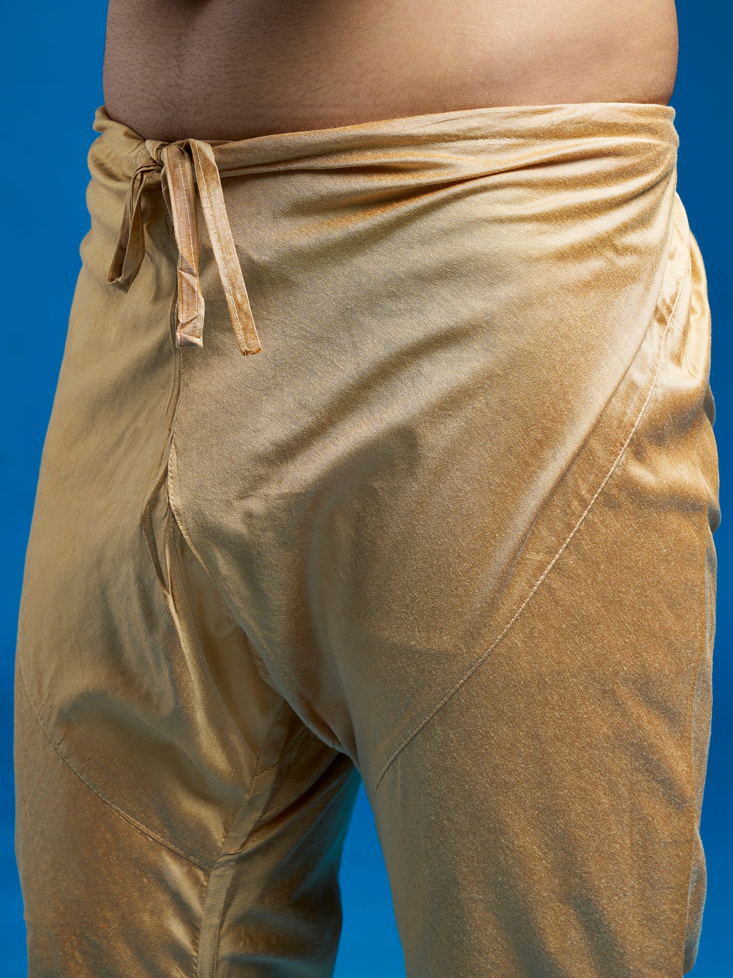 Men's Mustard Silk Blend Straight Kurta And Pyjama Set