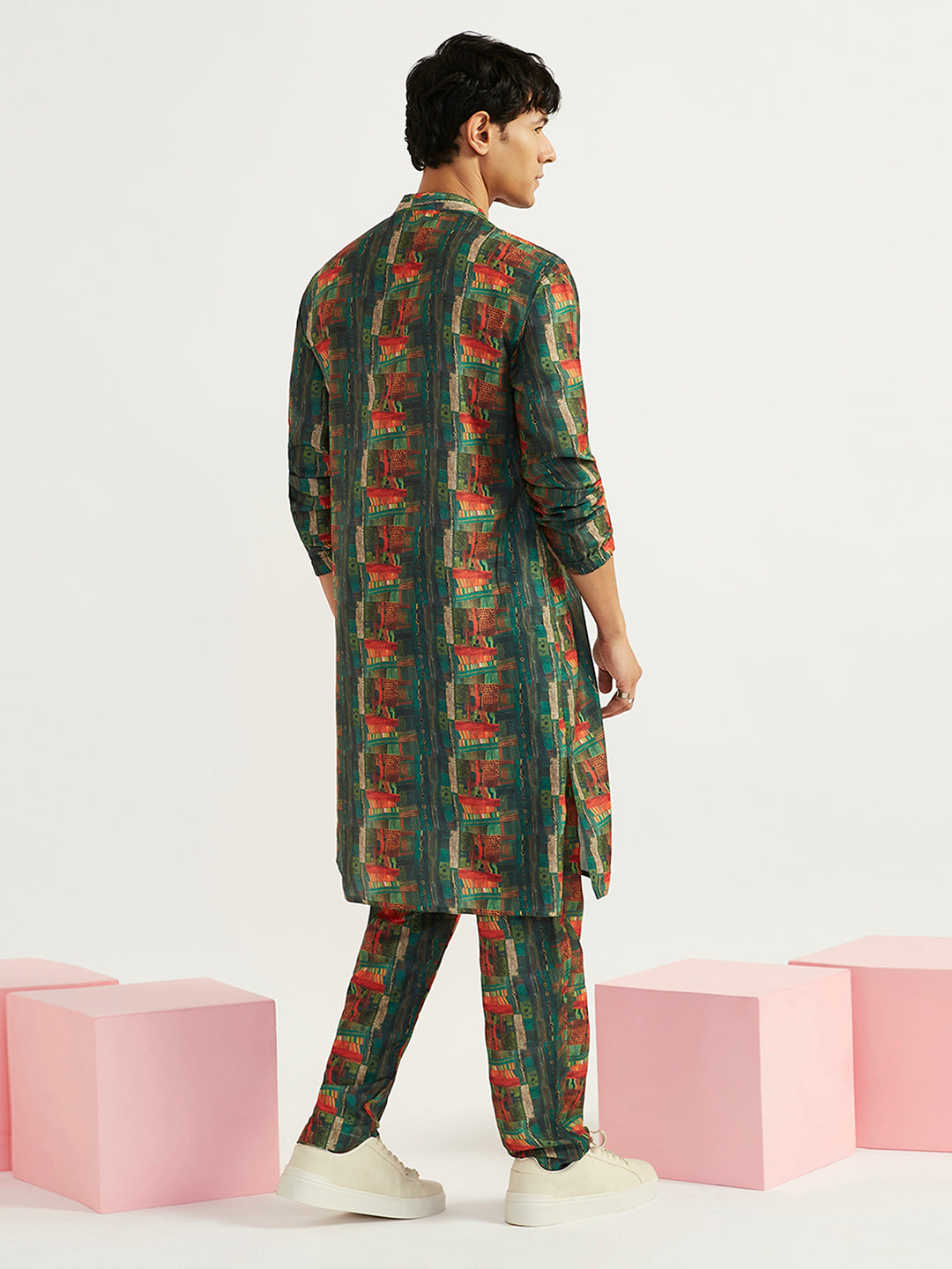 Men's Green Crepe Straight Kurta And Pyjama Set