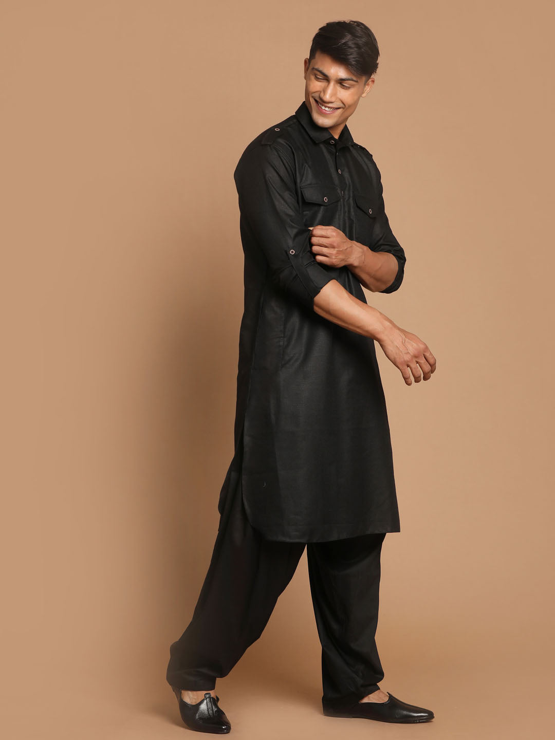 Men's Black Cotton Blend Pathani Pathani Kurta Set