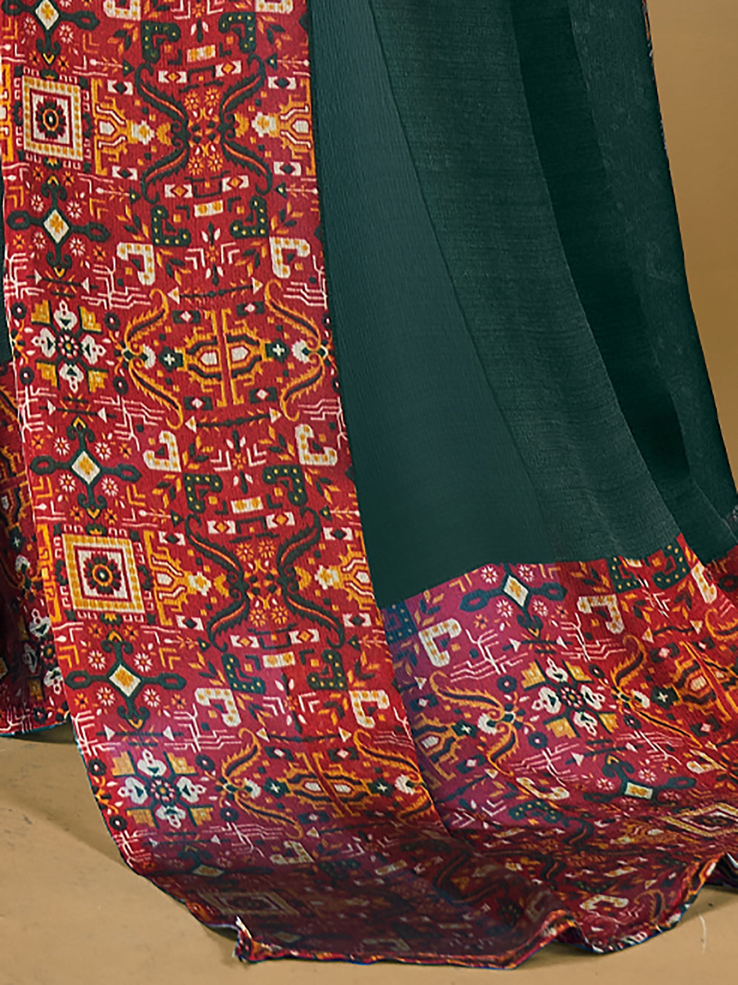 Women's Chiffon Green Printed Designer Saree With Blouse Piece
