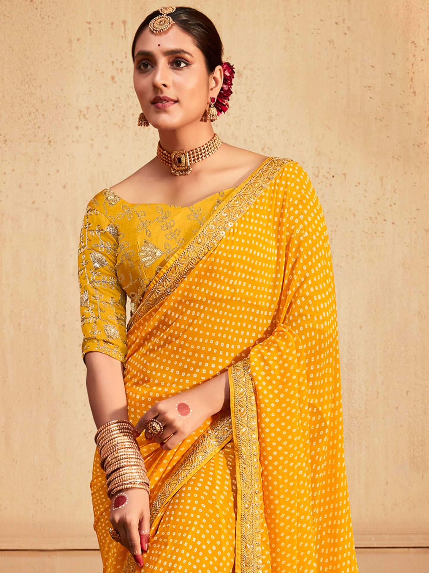 Women's Georgette Yellow Zari Embroidered Designer Saree With Blouse Piece