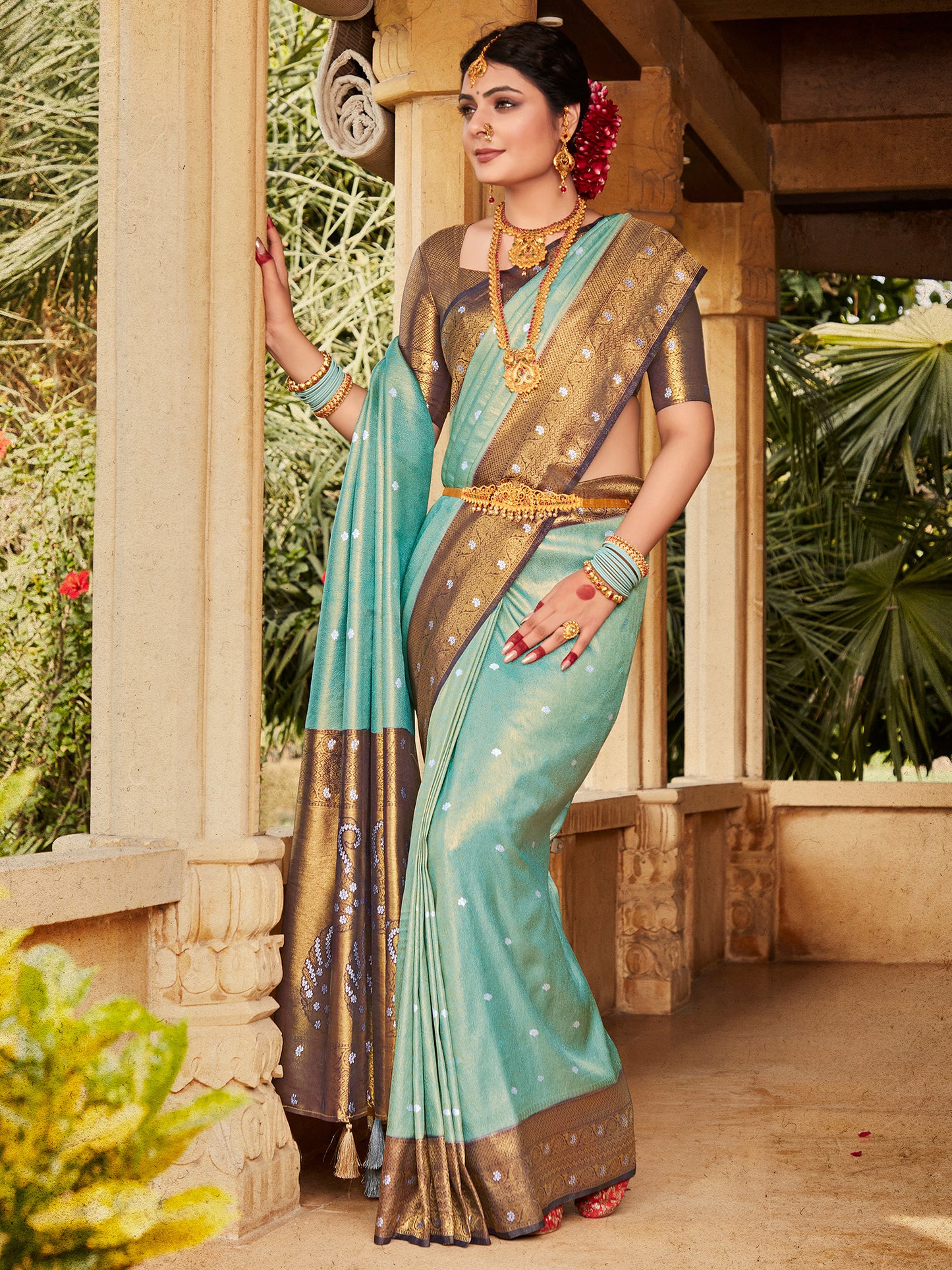 Women's Kanjeevaram Silk Blue Woven Design Designer Saree With Blouse Piece