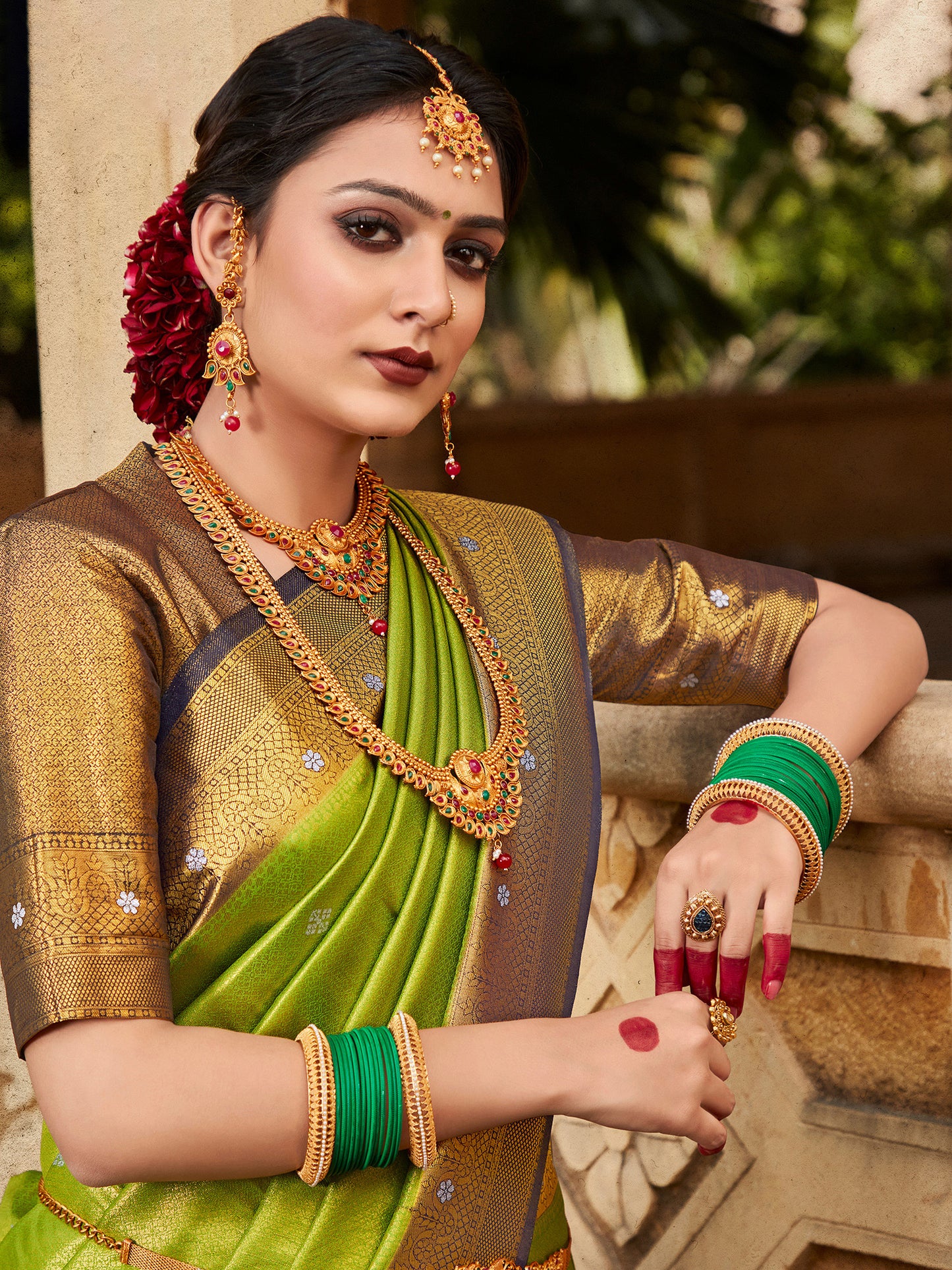 Women's Kanjeevaram Silk Green Woven Design Designer Saree With Blouse Piece