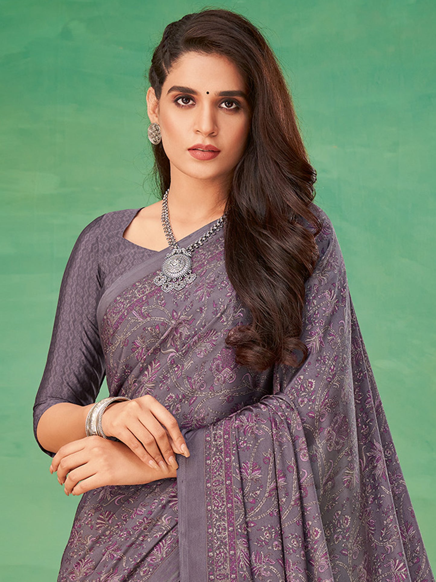 Women's Crepe Mauve Printed Designer Saree With Blouse Piece