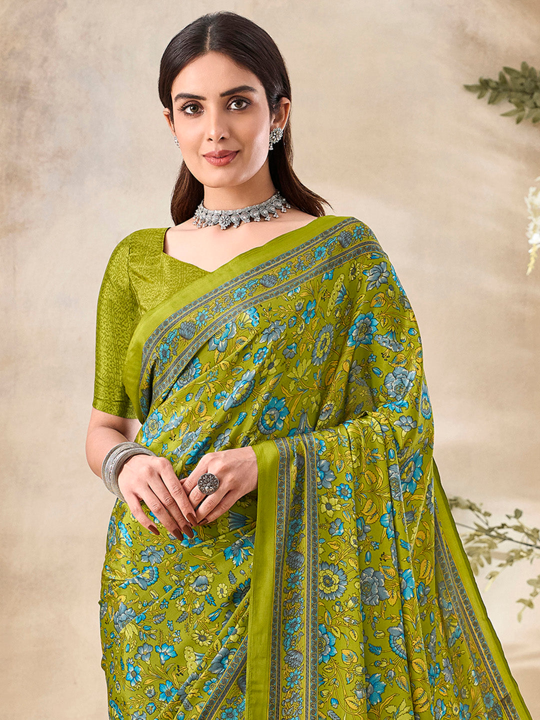 Women's Crepe Light Green Printed Designer Saree With Blouse Piece