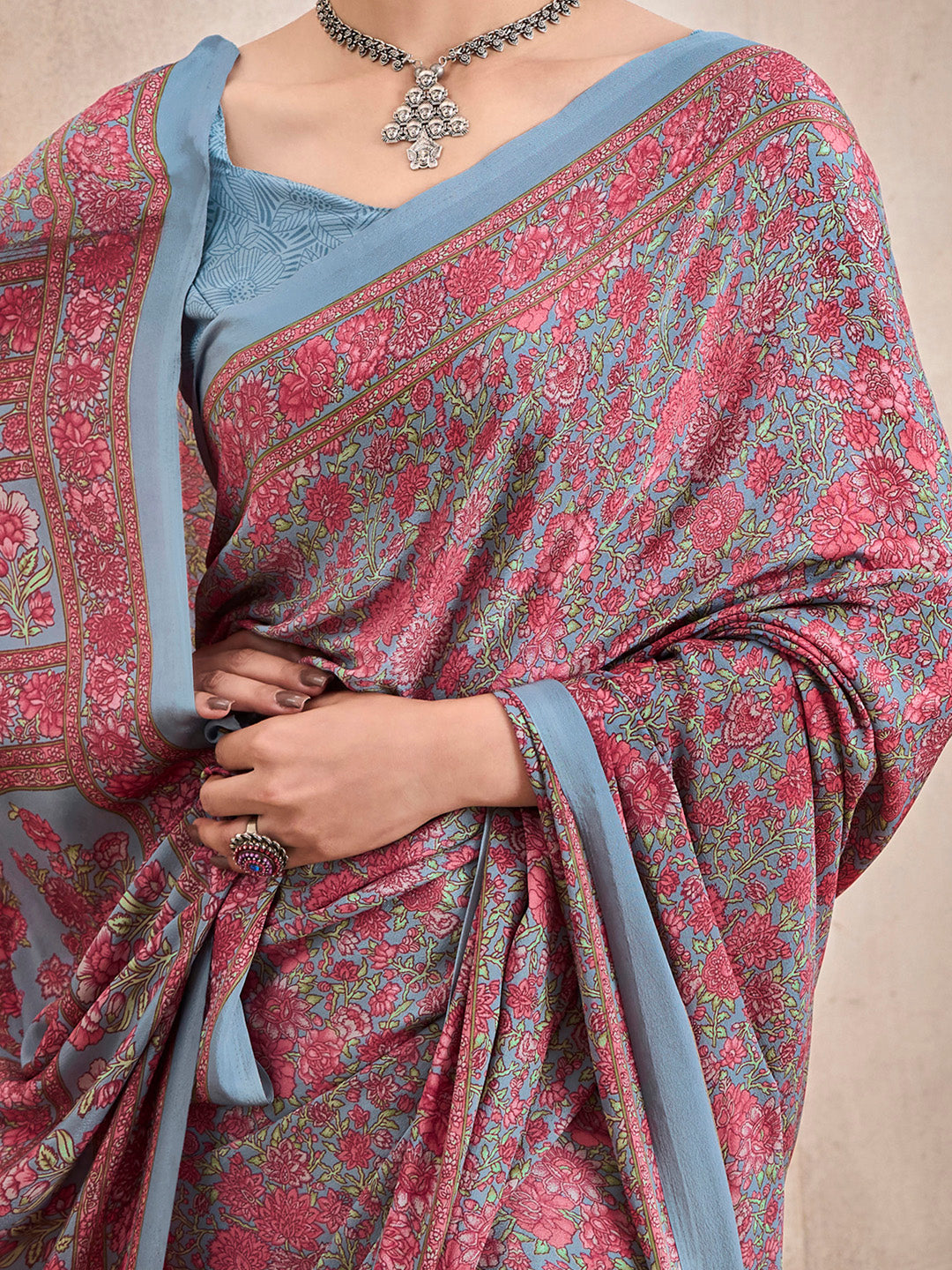 Women's Crepe Grey Printed Designer Saree With Blouse Piece