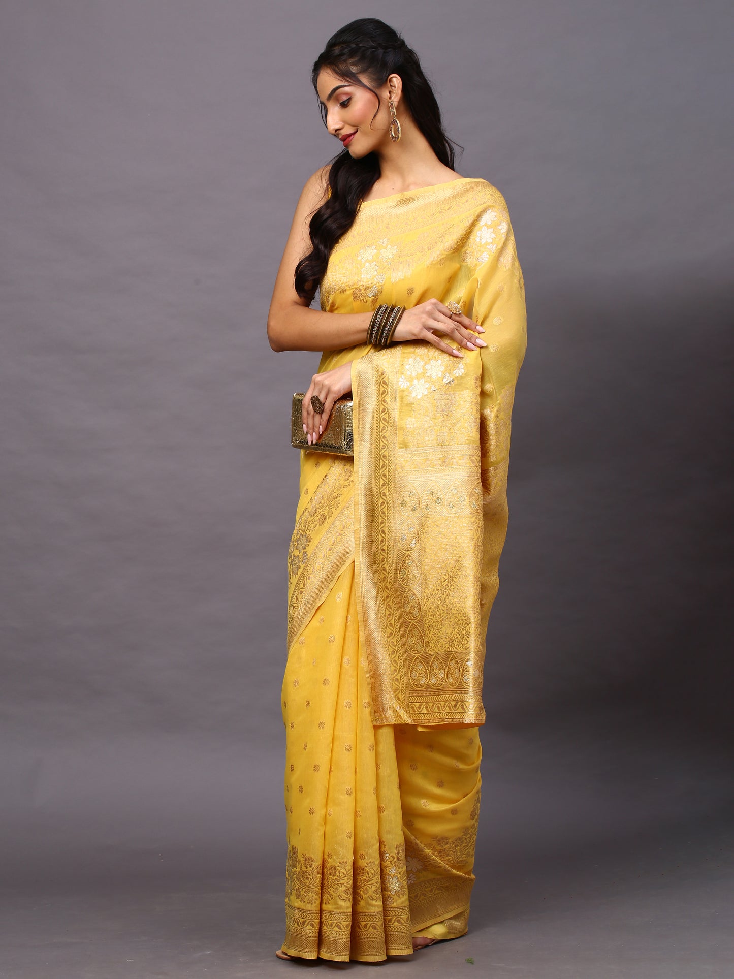 Women's Silk Cotton Yellow Woven Design Woven saree With Blouse Piece