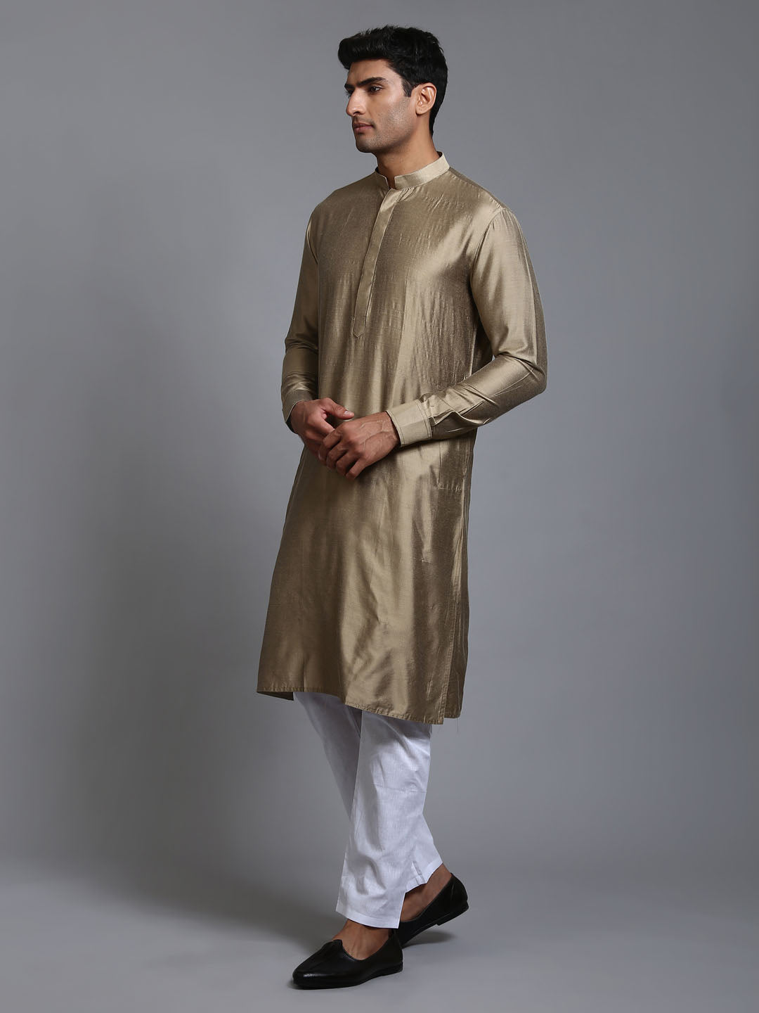 Men's Green Cotton Blend Straight Kurta Pyjama Set