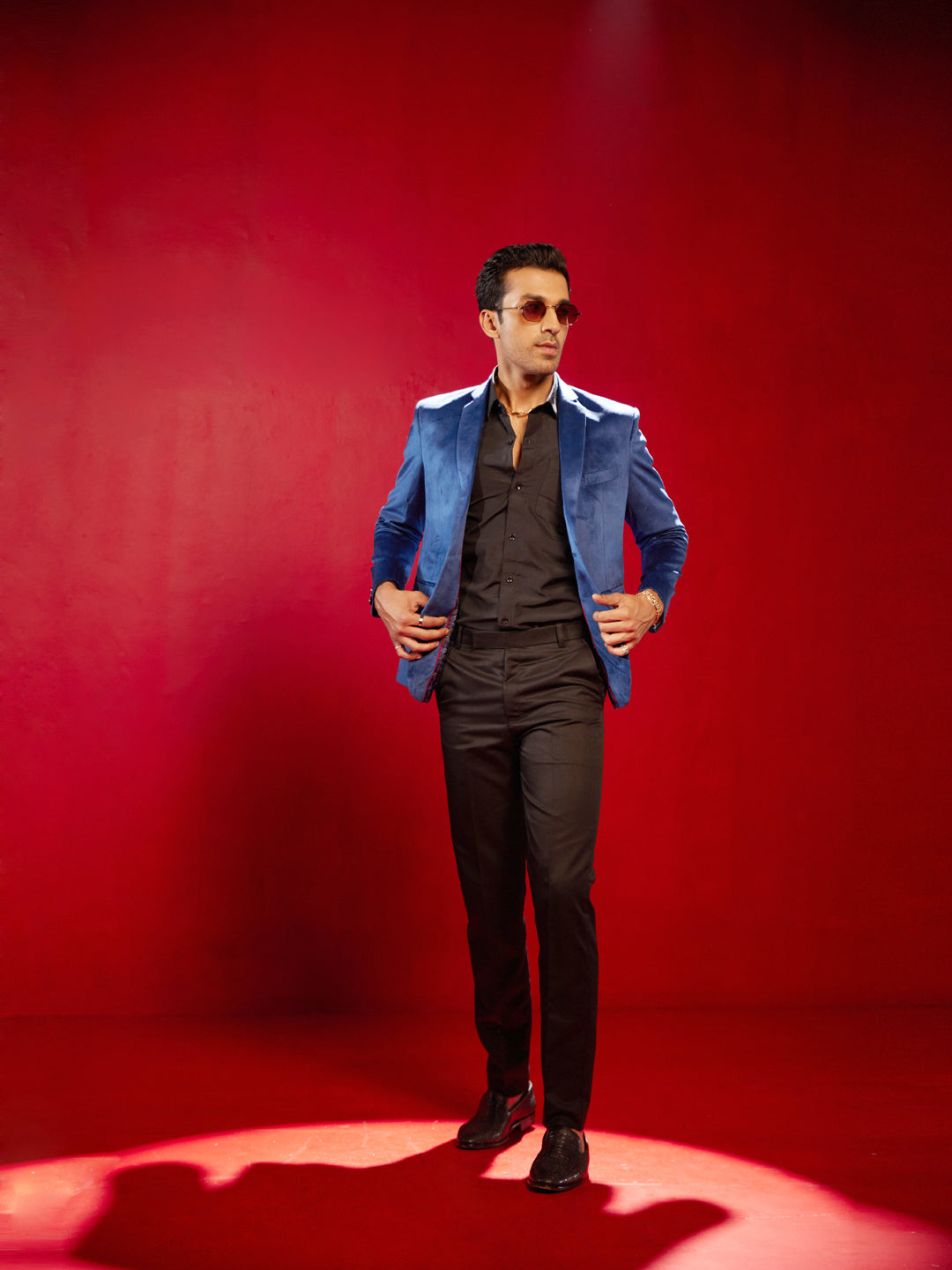 Men's Navy Blue Velvet Straight Blazer