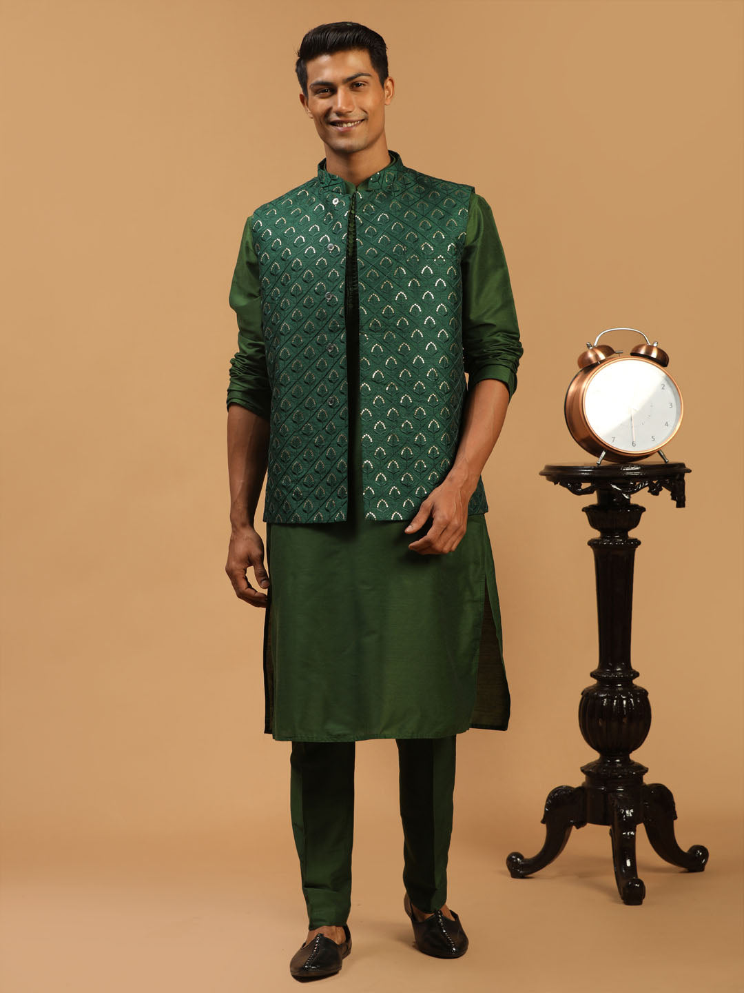 Men's Green Silk Blend Straight Jacket Kurta and Pyjama Set