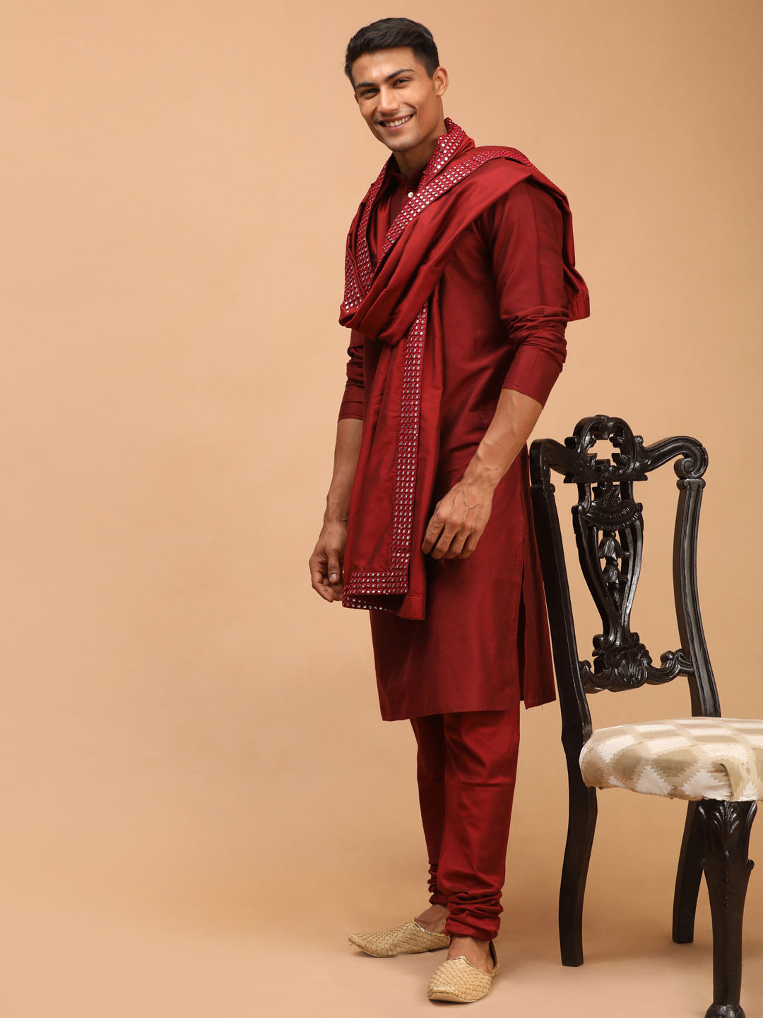 Men's Maroon Viscose Straight Kurta Pyjama & Dupatta Set
