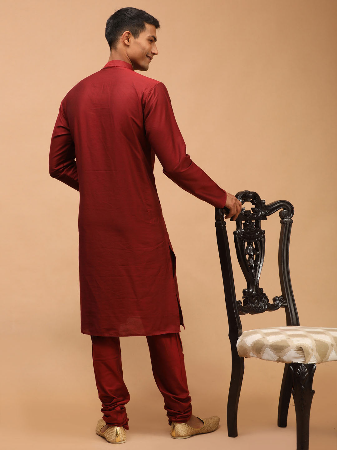 Men's Maroon Viscose Straight Kurta Pyjama & Dupatta Set