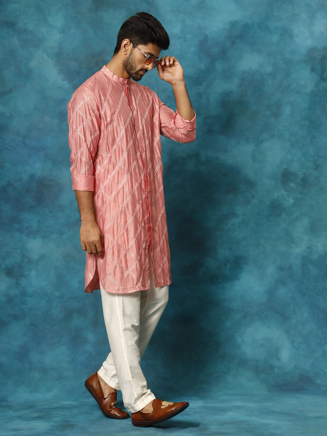 Men's Onion Pink Viscose Straight Kurta Pyjama Set