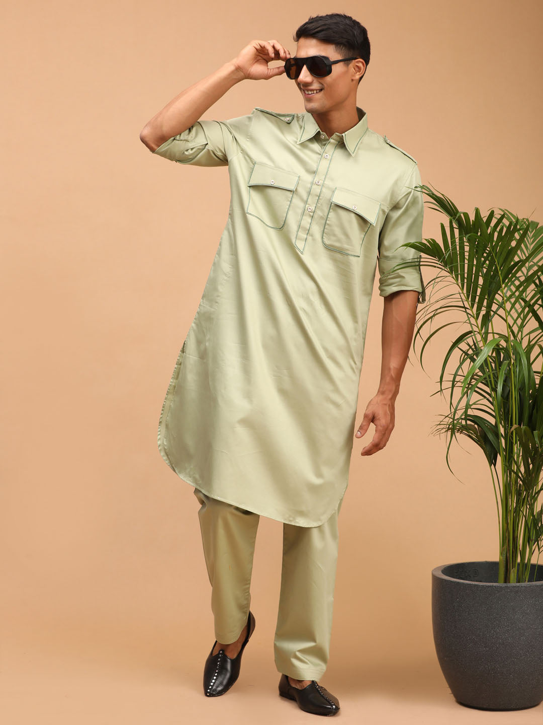 Men's Green Cotton Blend Pathani Pathani Kurta Set