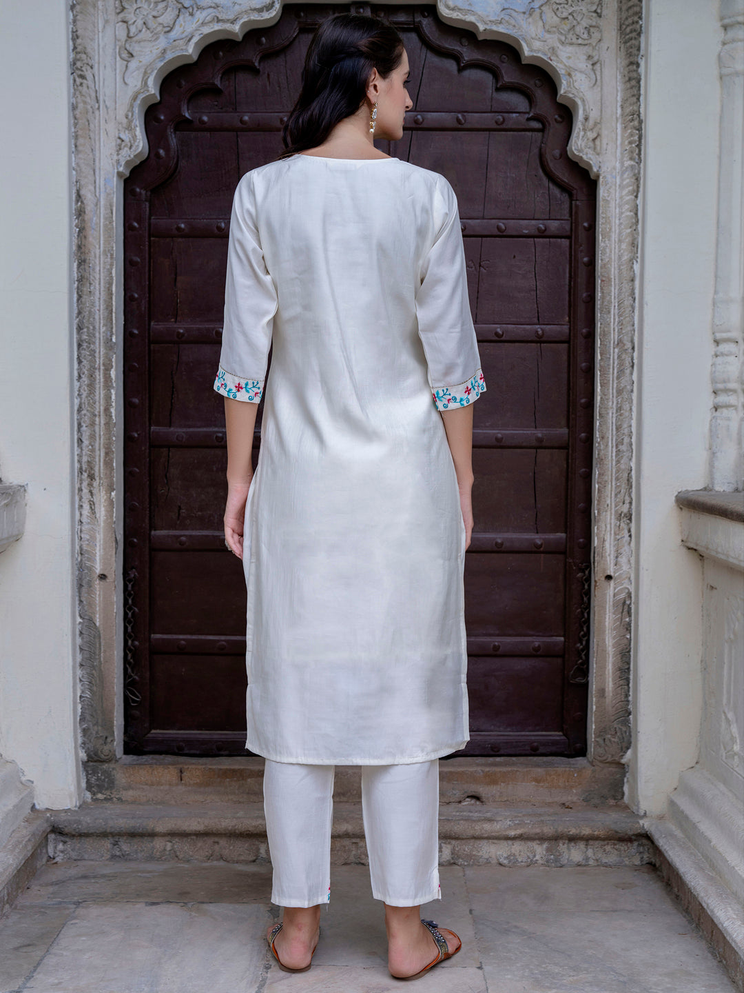 Dhiyona VV Women's Silk Blend Kurta Pant Dupatta Set