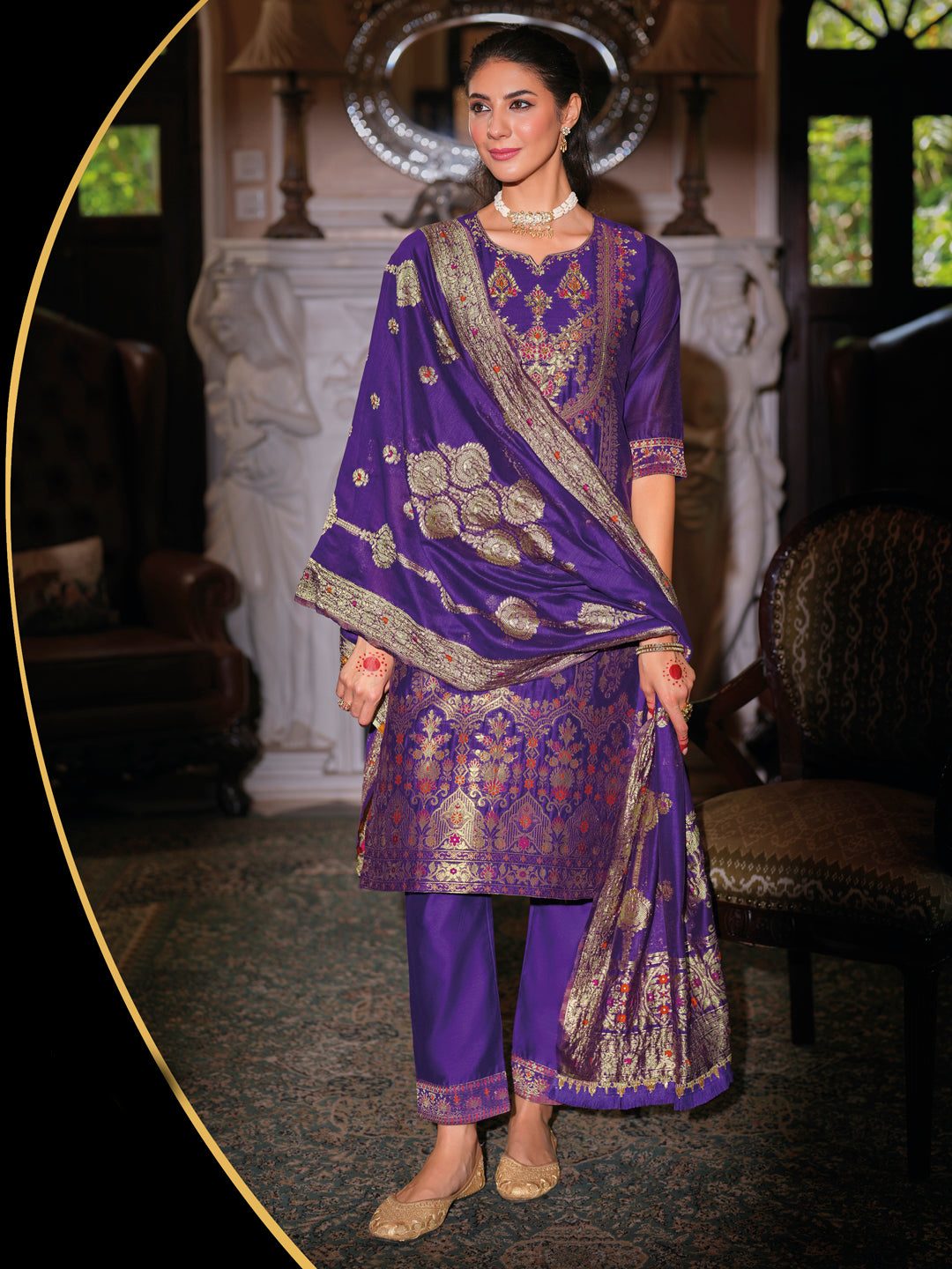 Dhiyona VV Women's Silk Blend Kurta Pant Dupatta Set
