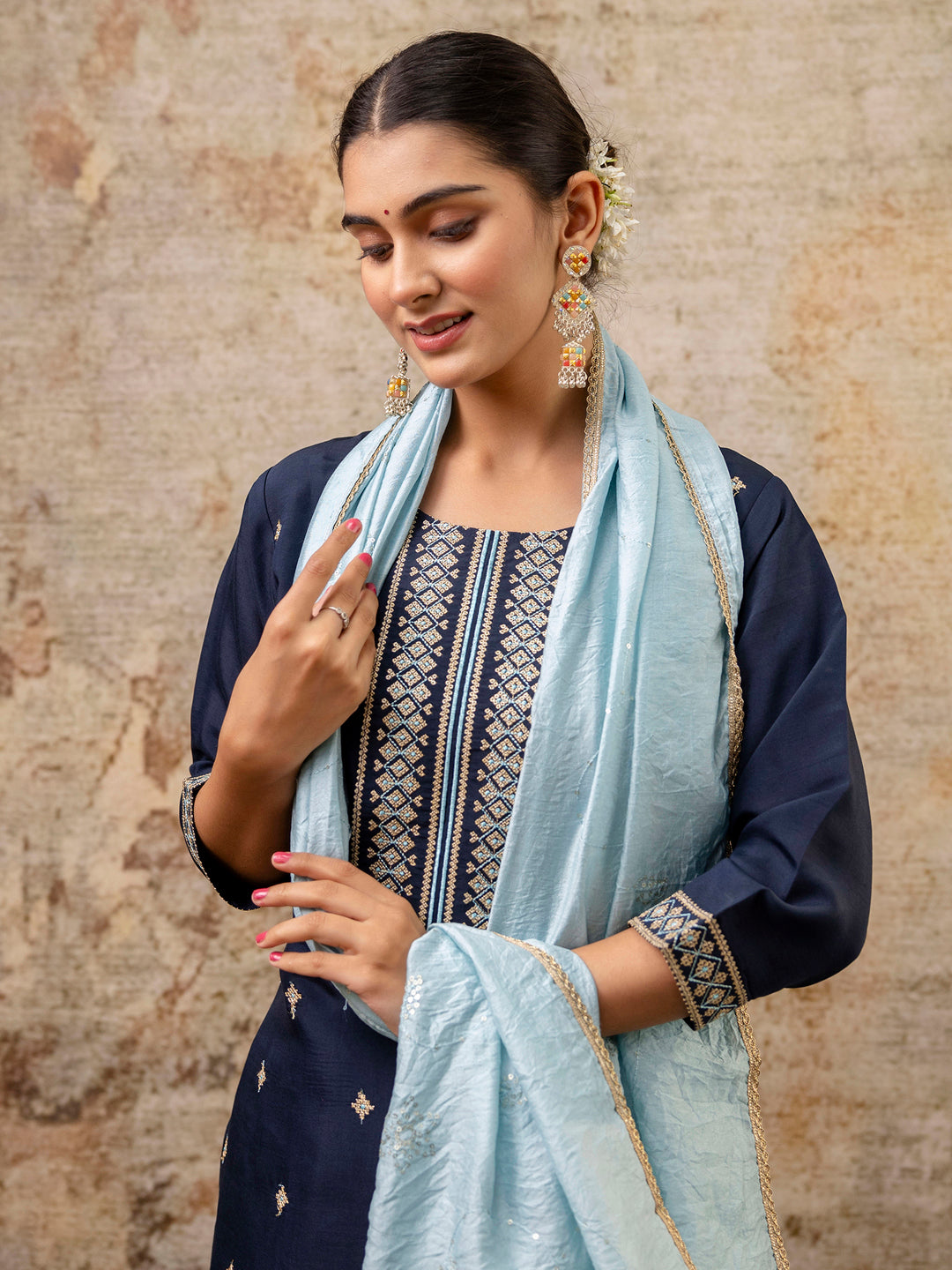 Dhiyona VV Women's Kurta and Pant Sets Silk Blend Fabric