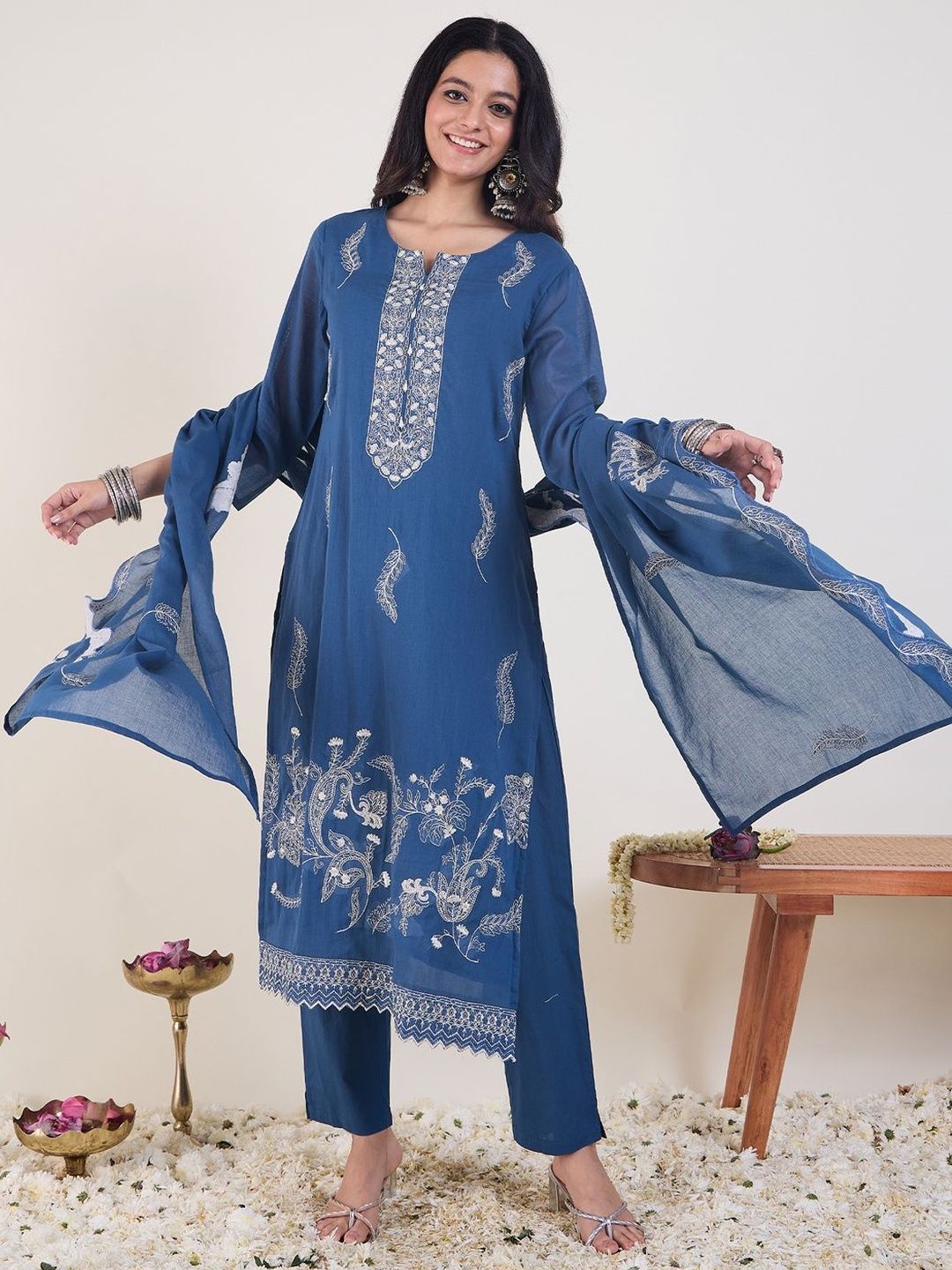 Embroidered Notch Neck Thread Work Pure Cotton Kurta With Trousers & Dupatta