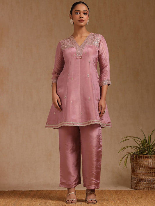 Dhiyona SO Women's Floral Embroidered V-Neck Panelled A-Line Sequinned Kurta With Trousers