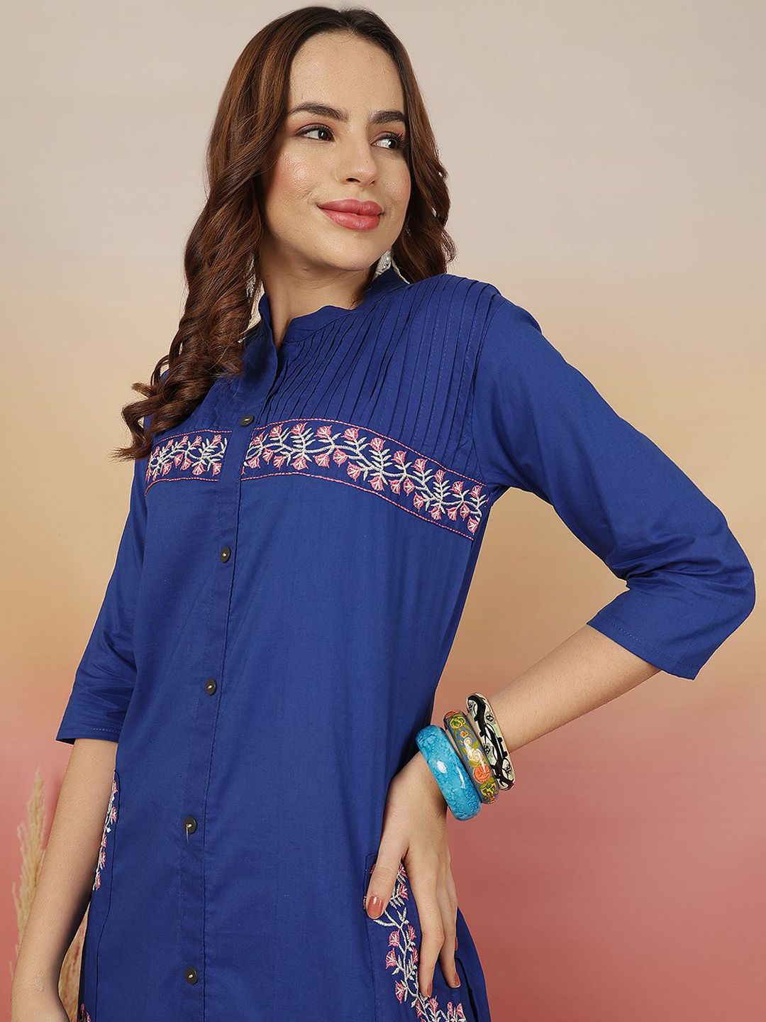 Dhiyona SN Women's Embroidered Pure Cotton Straight Kurta With Trousers