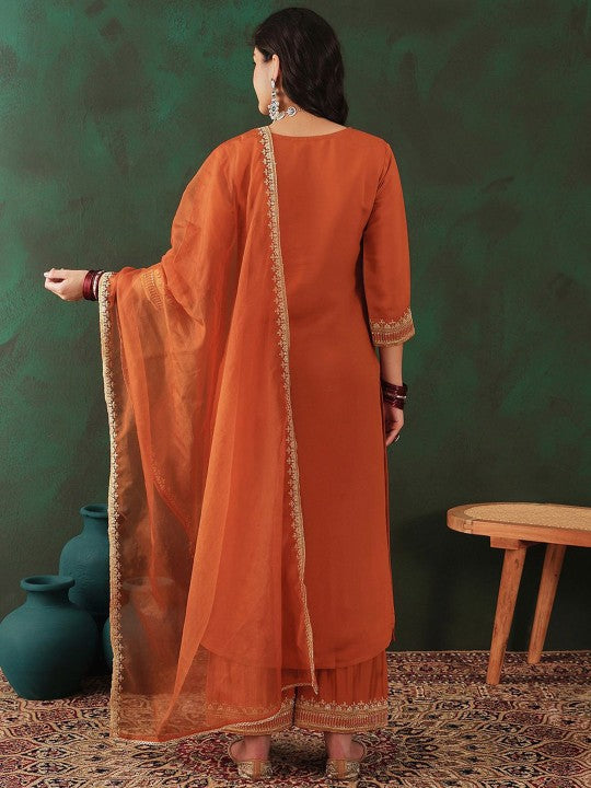 Women's Floral Embroidered Zari Straight Kurta & Trouser With Dupatta