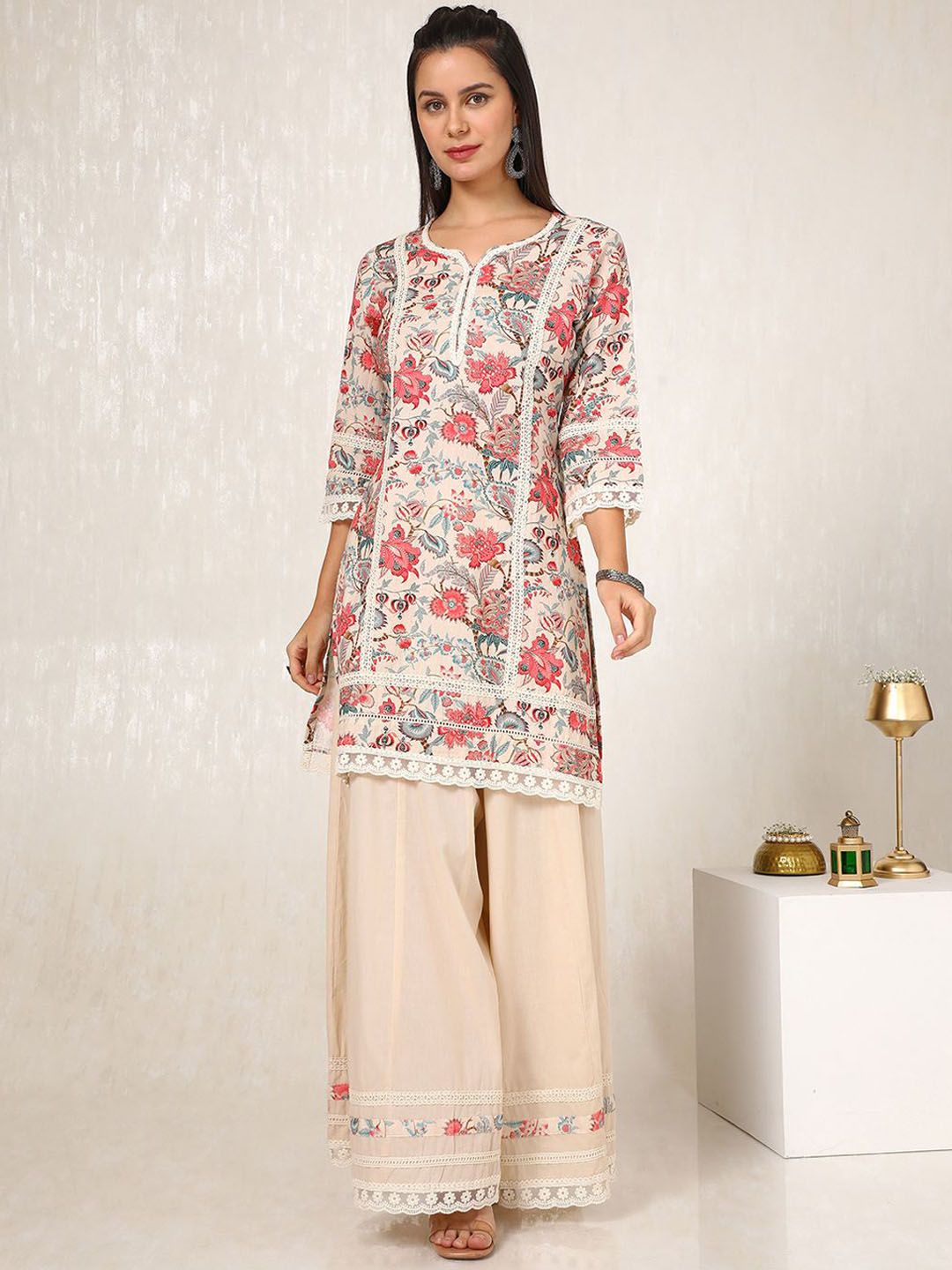 Dhiyona SO Women's Floral Printed Gotta Patti Linen Straight Kurti with Palazzos & Dupatta