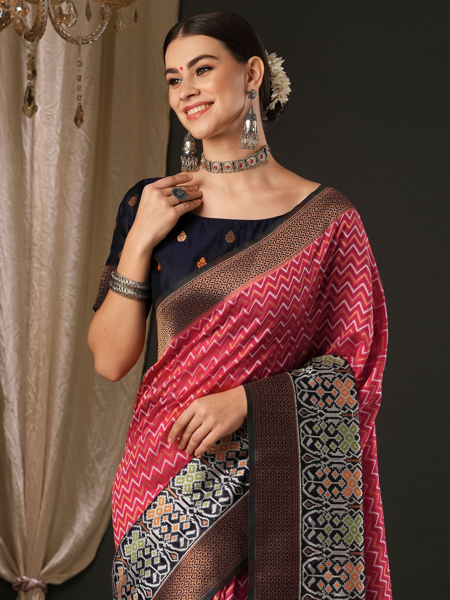 Women's Silk Blend Navy Blue Woven Design Designer Saree With Blouse Piece