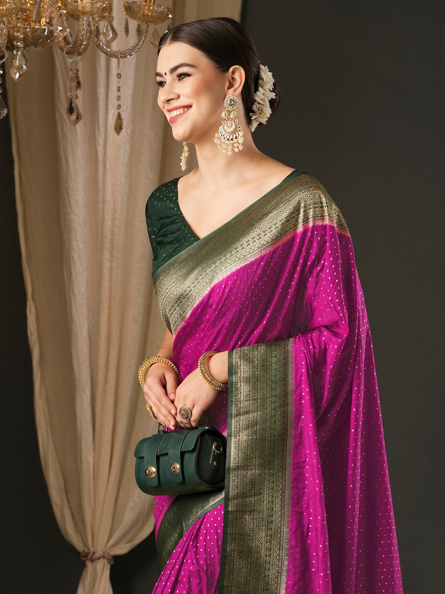 Women's Silk Blend Pink Woven Design Designer Saree With Blouse Piece