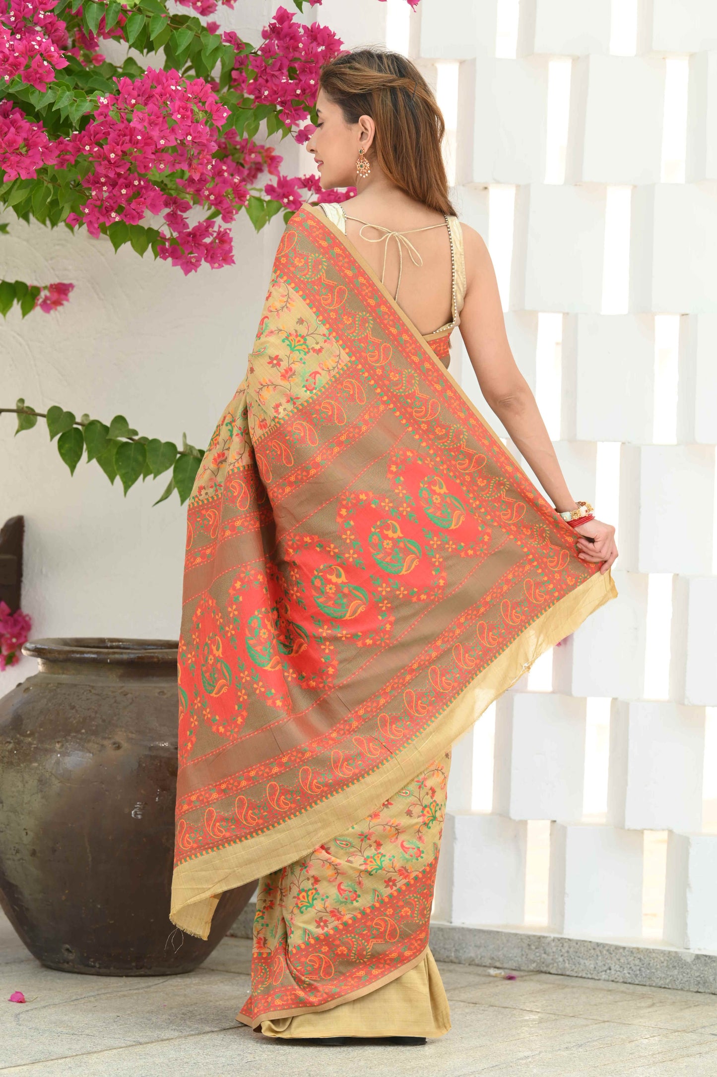 Dhiyona GR Women's Yashodha Hazelnut Beige Jamewar Kashmiri Soft Modal Silk Saree