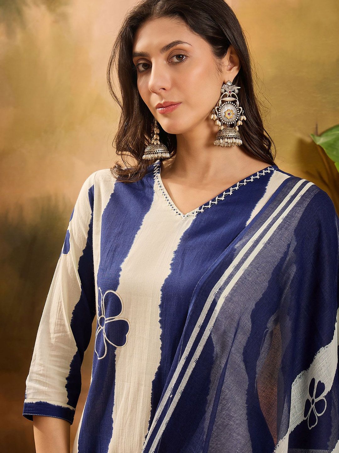 Dhiyona SN Women's Floral Printed V-Neck Pure Cotton Straight Kurta With Trousers And Dupatta