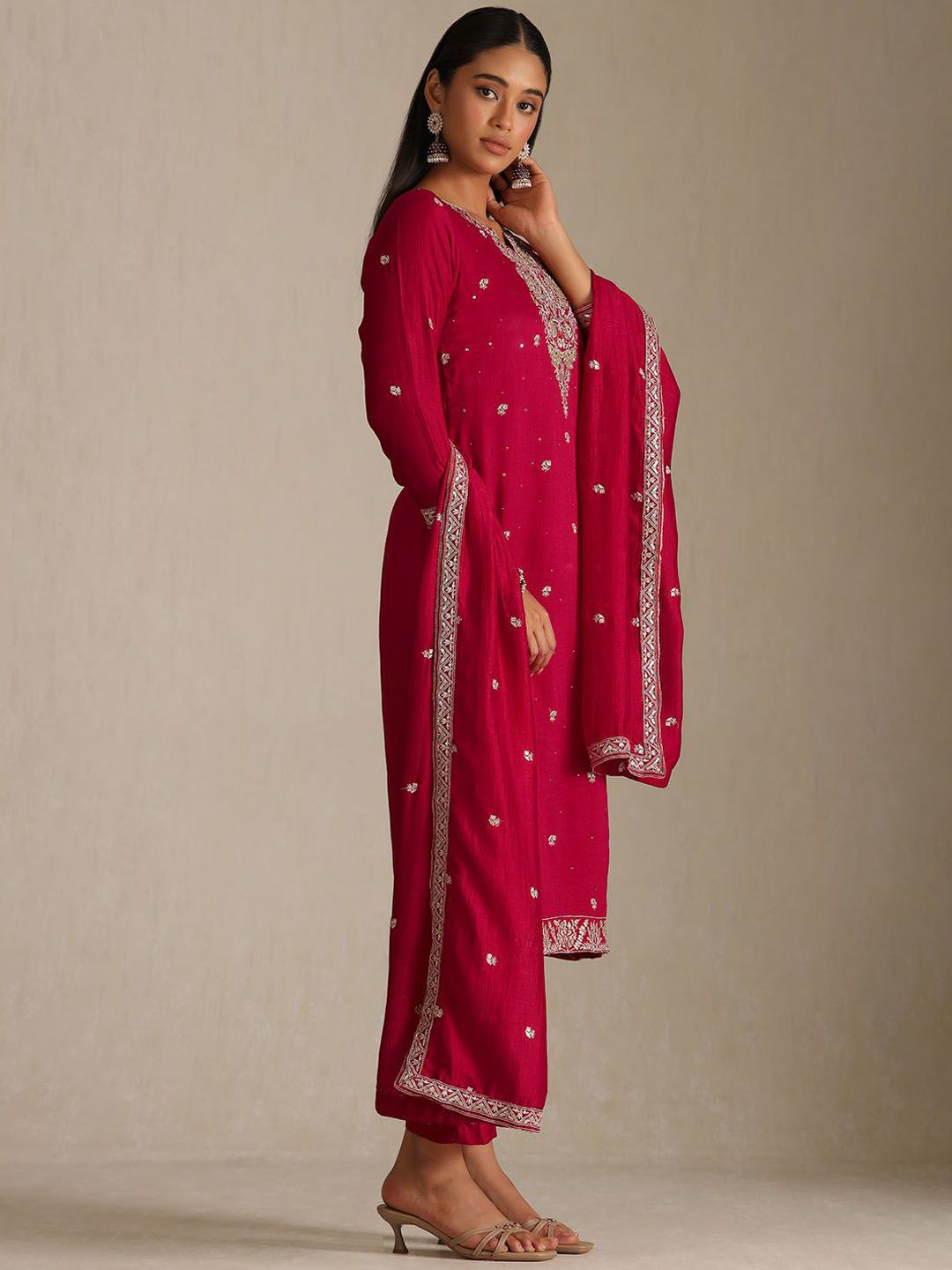 Dhiyona SO Women's Ethnic Motifs Embroidered Notch Neck Straight Kurta With Trouser & Dupatta