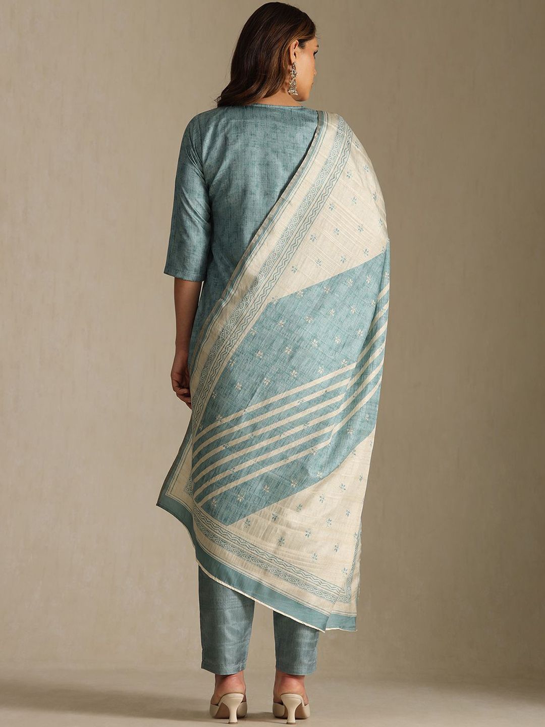 Dhiyona SO Women's Women Ethnic Motifs Regular Zardozi Kurta with Trousers & Dupatta