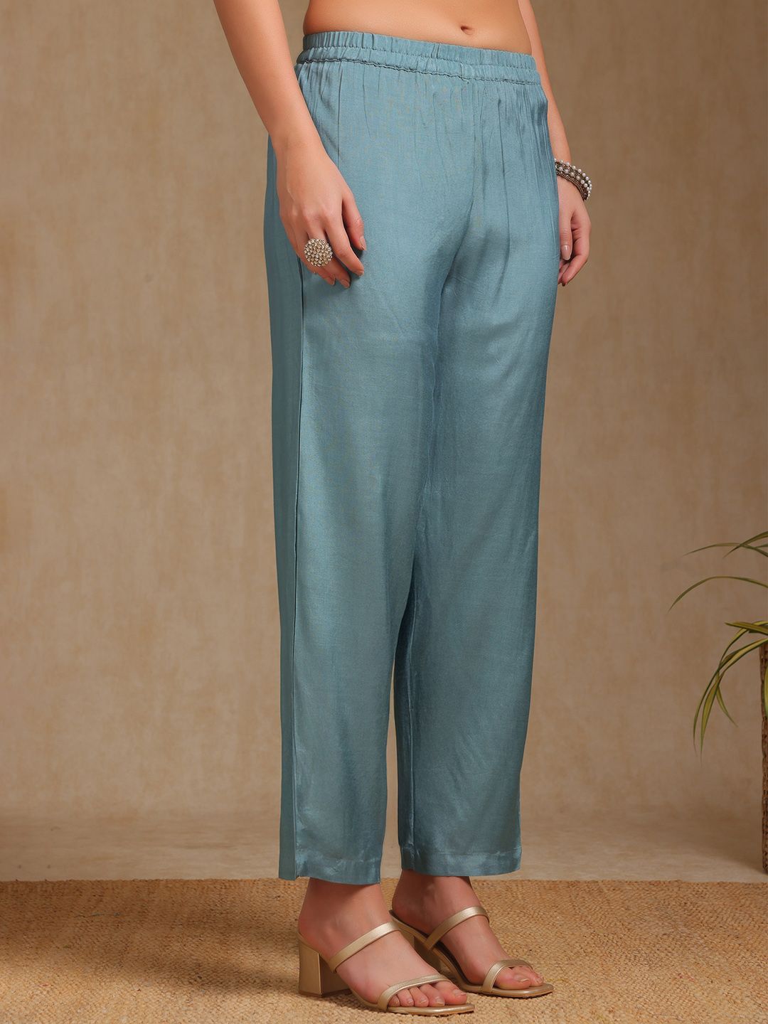 Dhiyona SO Women's Women Ethnic Motifs Printed Panelled Kurta with Trousers & With Dupatta