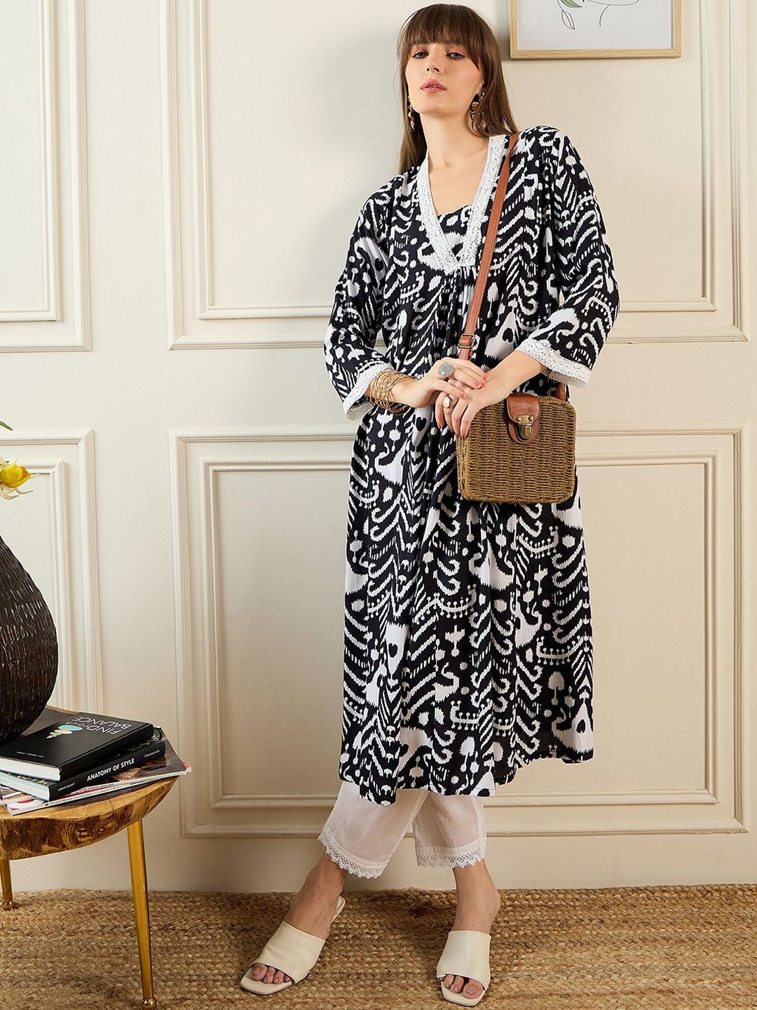 Dhiyona IE Printed Anarkali Kurta