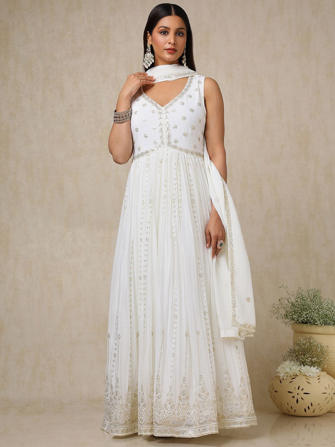 Dhiyona SO Women's Women Floral Embroidered Empire Sequinned Kurta with Churidar & With Dupatta