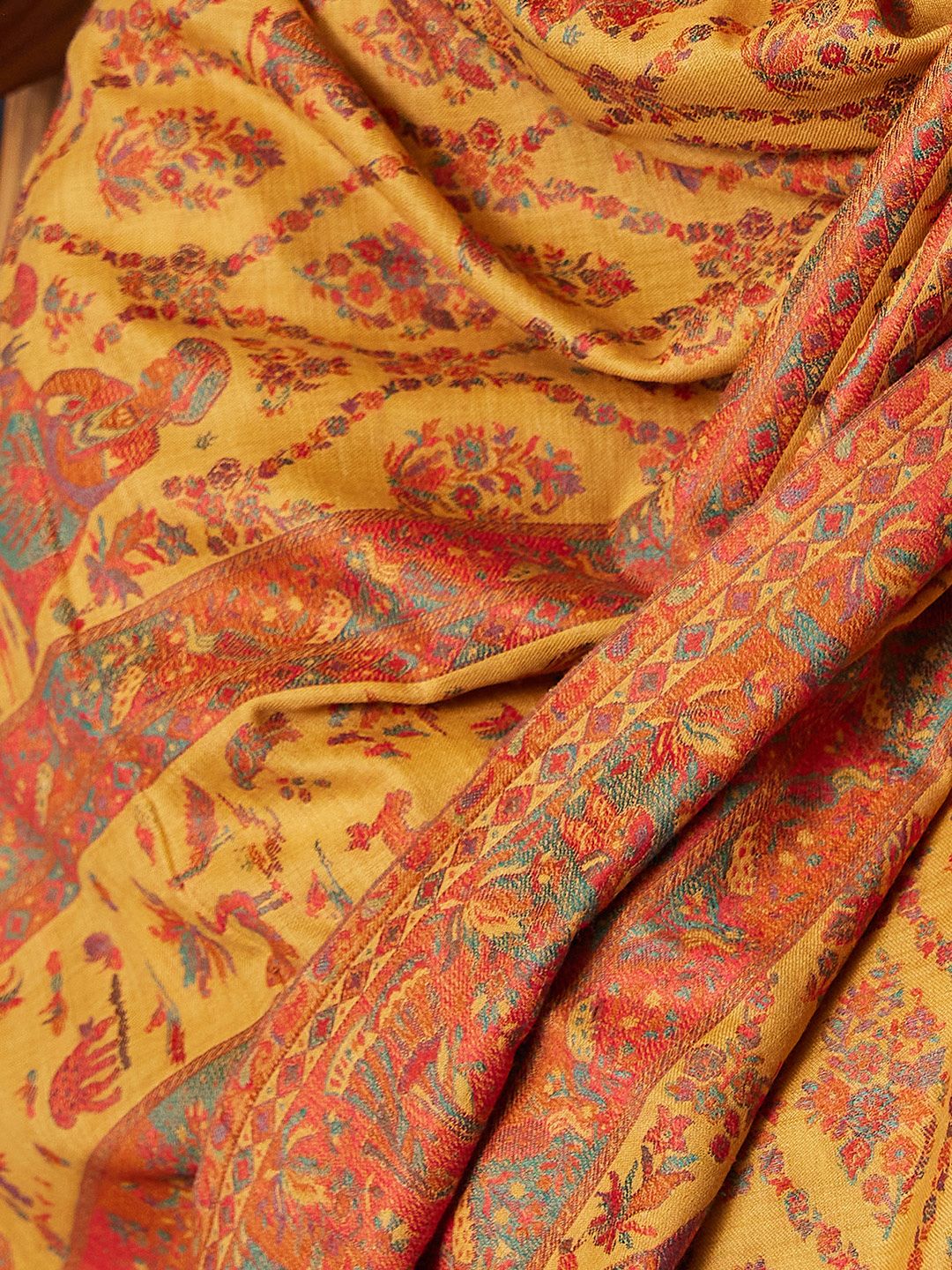 Dhiyona PA Women Paisley Woven Design Shawl