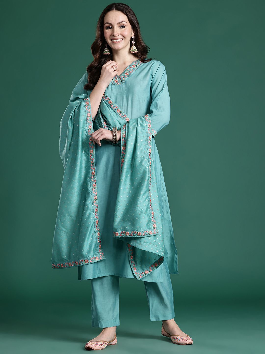 Floral Embroidered Thread Work Kurta with Trousers & With Dupatta