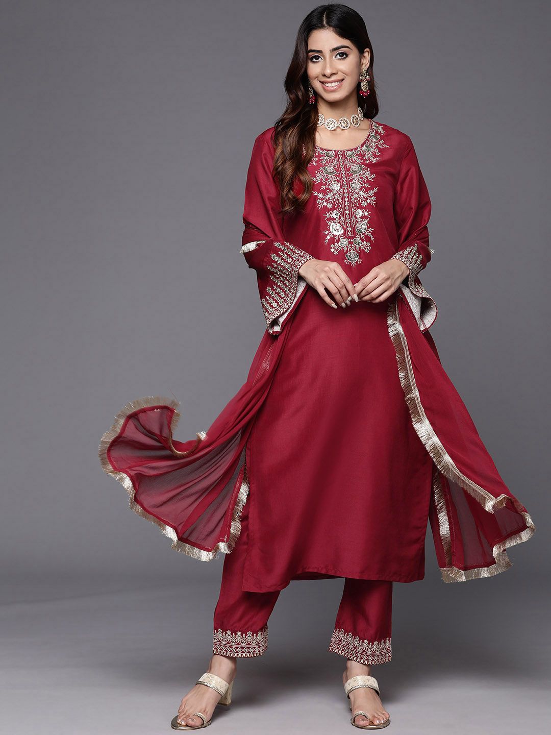Dhiyona VA Women'sFloral Embroidered Zari Kurta with Trousers & Dupatta