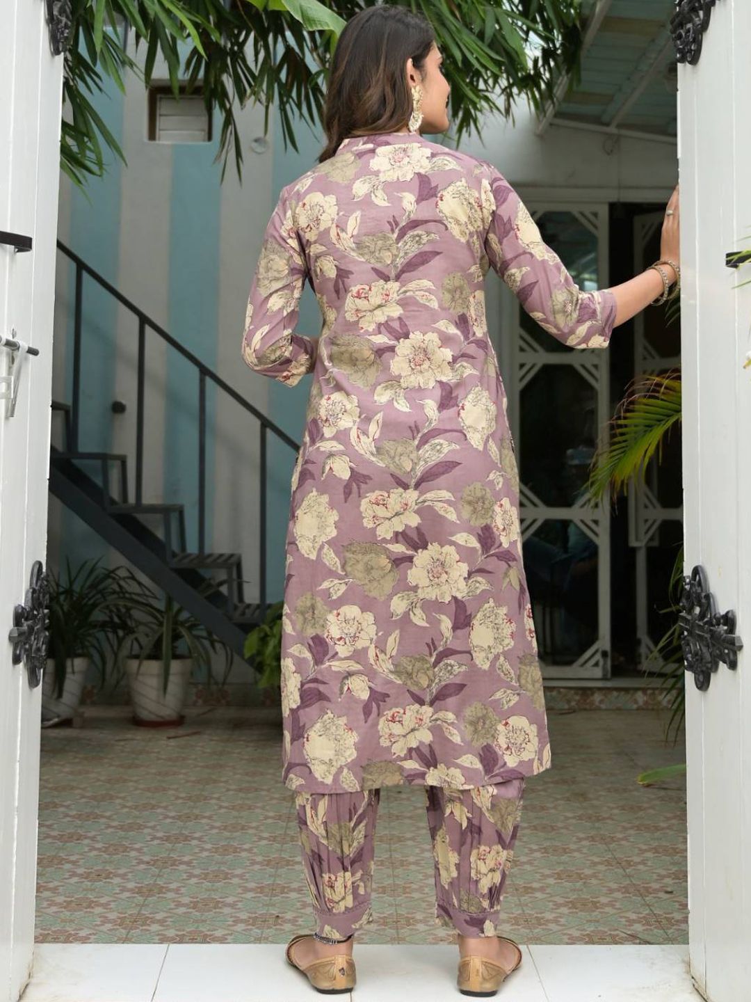 Dhiyona VA Women'sFloral Printed Regular Mirror Work Pure Cotton Kurta with Salwar & Dupatta